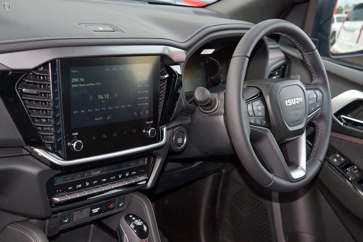 2025 Isuzu MU-X X-TERRAIN