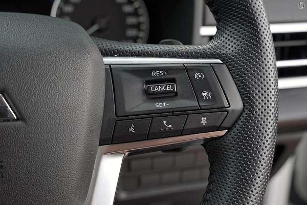 2025 Mitsubishi Outlander LS ZM
