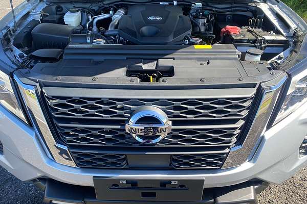 2024 Nissan Navara ST D23 4X4