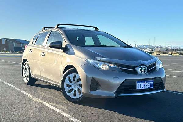 2013 Toyota Corolla Ascent ZRE182R
