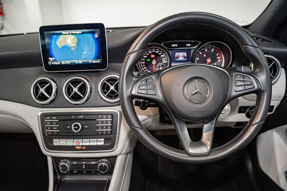 2018 Mercedes-Benz GLA-Class GLA180 X156