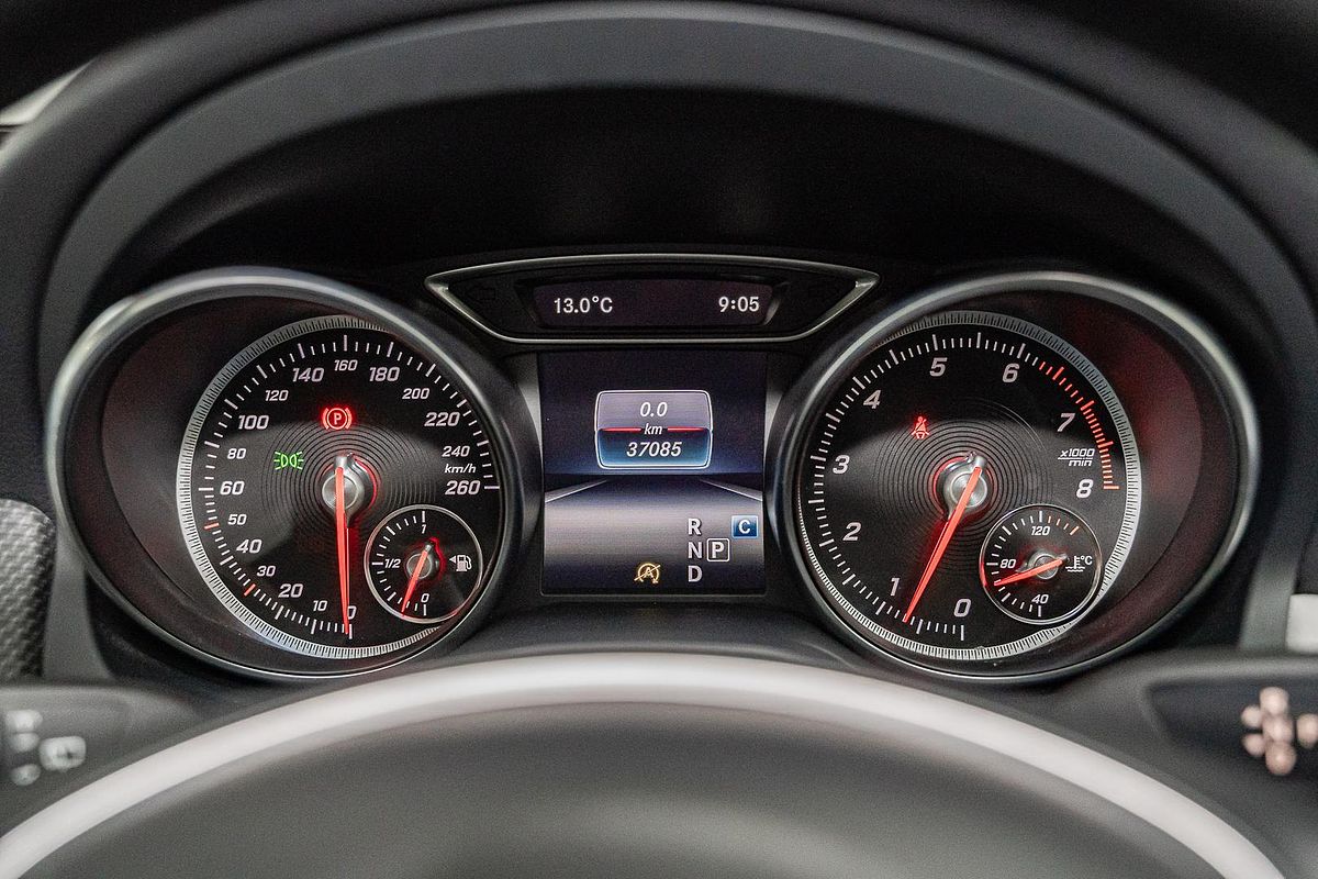 2018 Mercedes-Benz GLA-Class GLA180 X156