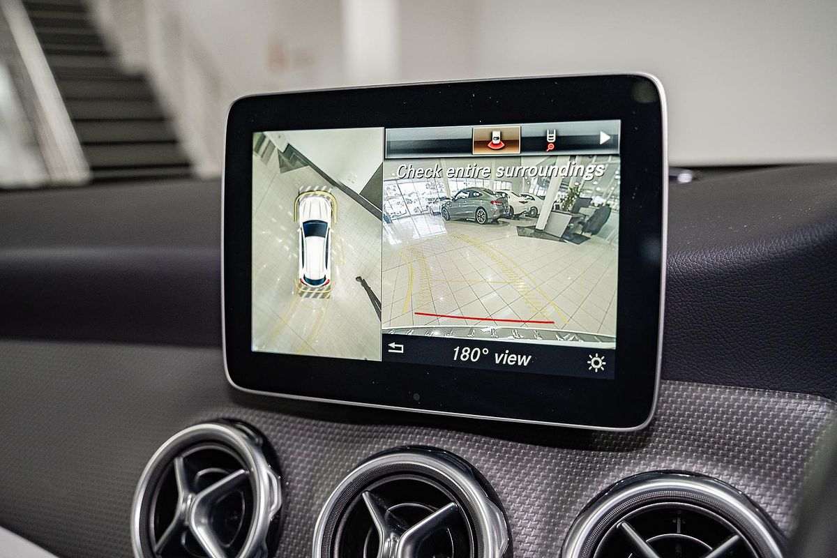 2018 Mercedes-Benz GLA-Class GLA180 X156