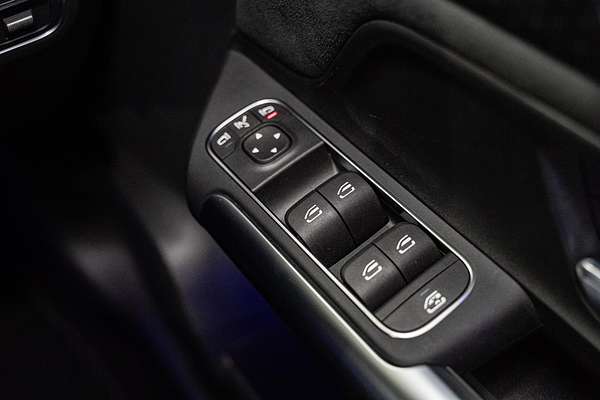 2024 Mercedes-Benz GLA-Class GLA200 H247