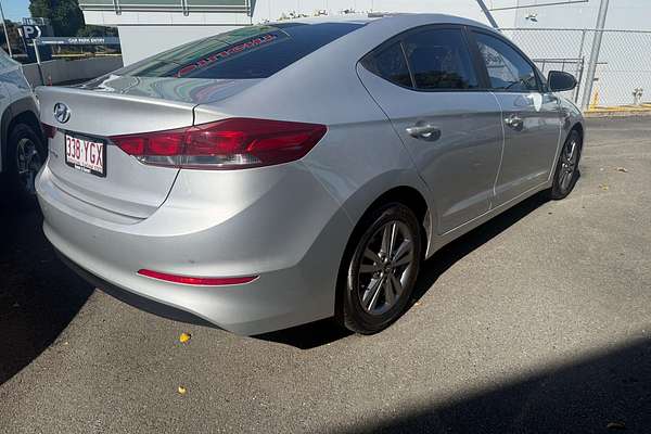 2017 Hyundai Elantra Active AD