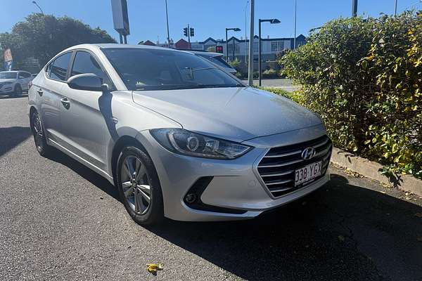 2017 Hyundai Elantra Active AD