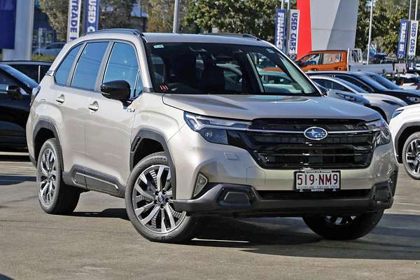 2025 Subaru Forester Hybrid Touring S6