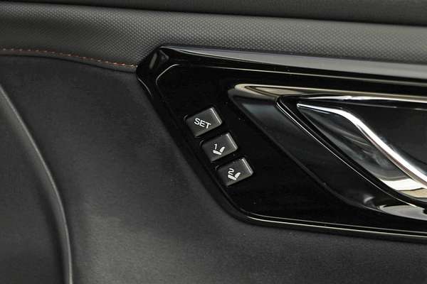 2025 Subaru Forester Touring S6