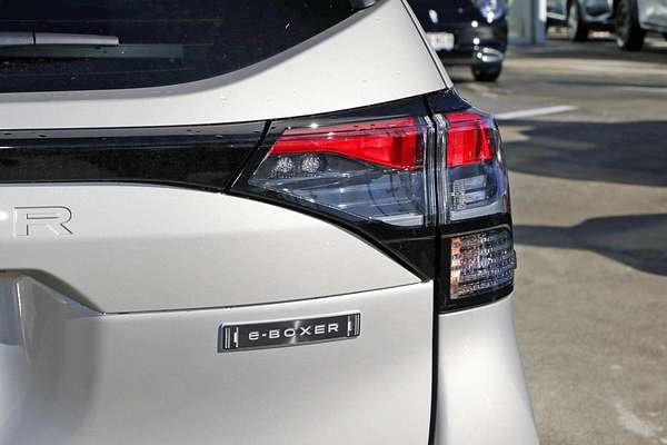 2025 Subaru Forester Hybrid Touring S6
