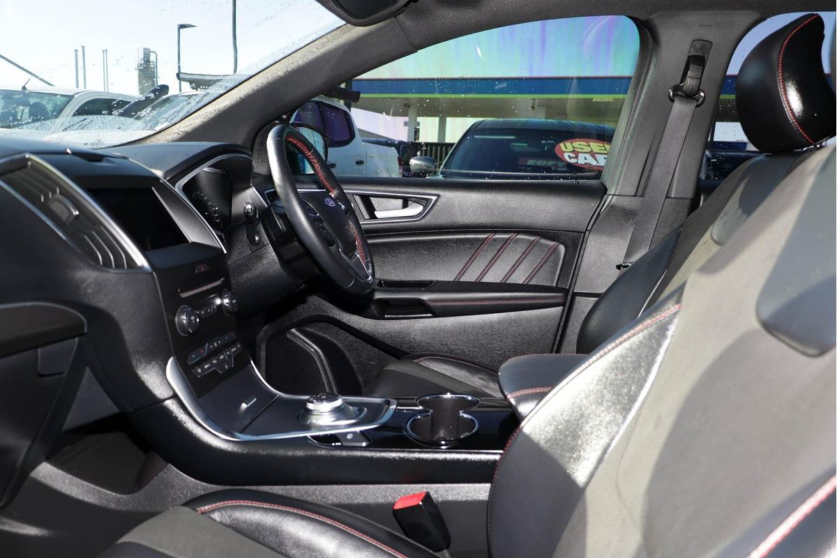 2019 Ford Endura ST-Line CA