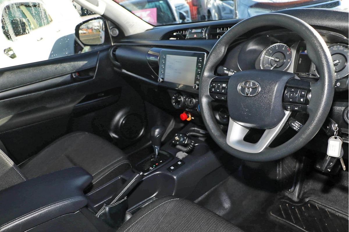 2021 Toyota Hilux SR5 GUN126R 4X4