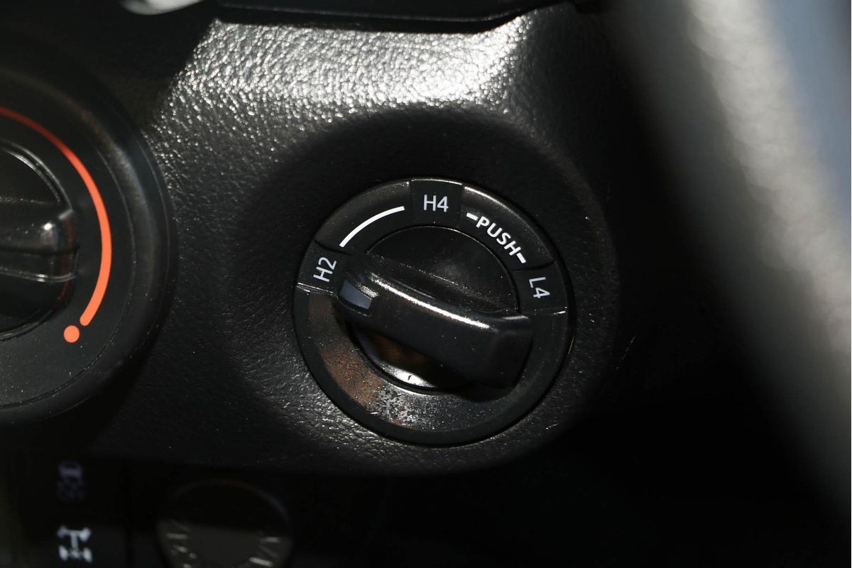 2021 Toyota Hilux SR5 GUN126R 4X4
