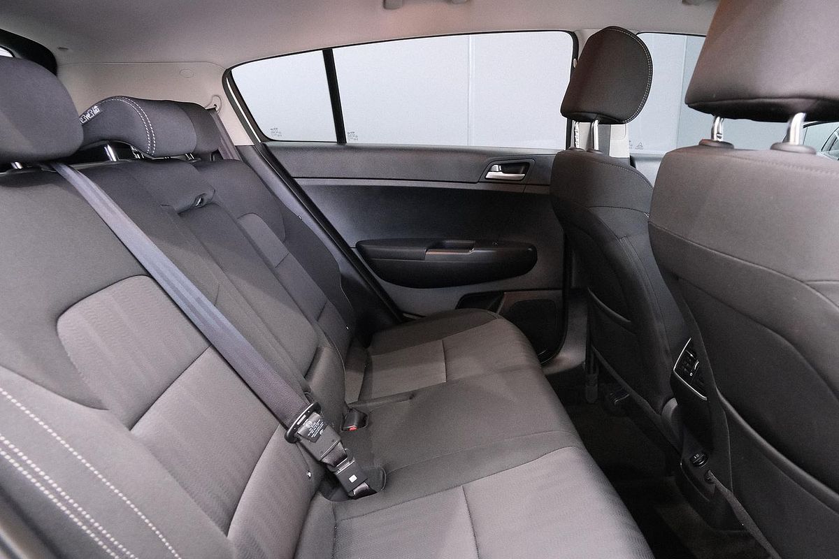 2019 Kia Sportage S QL