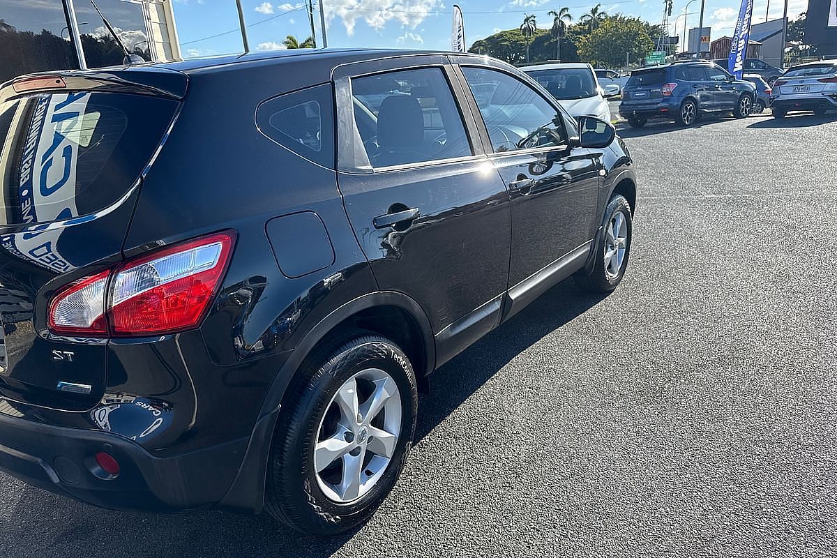 2012 Nissan Dualis ST J10 Series 3