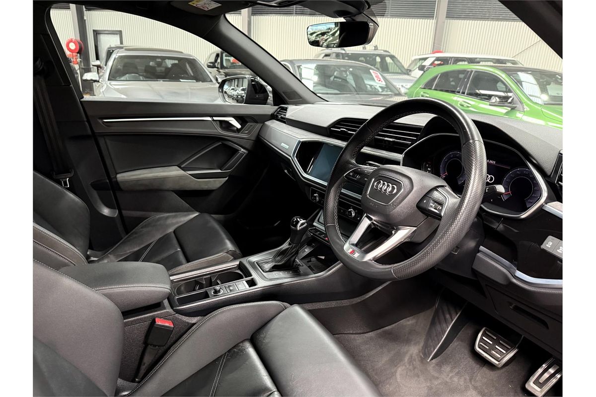 2021 Audi Q3 40 TFSI S line F3
