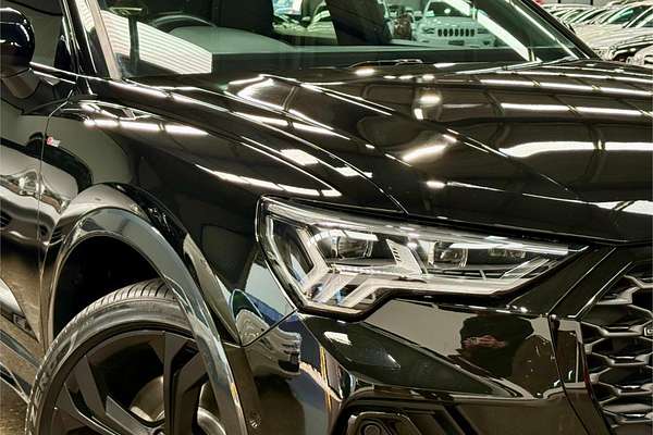 2021 Audi Q3 40 TFSI S line F3