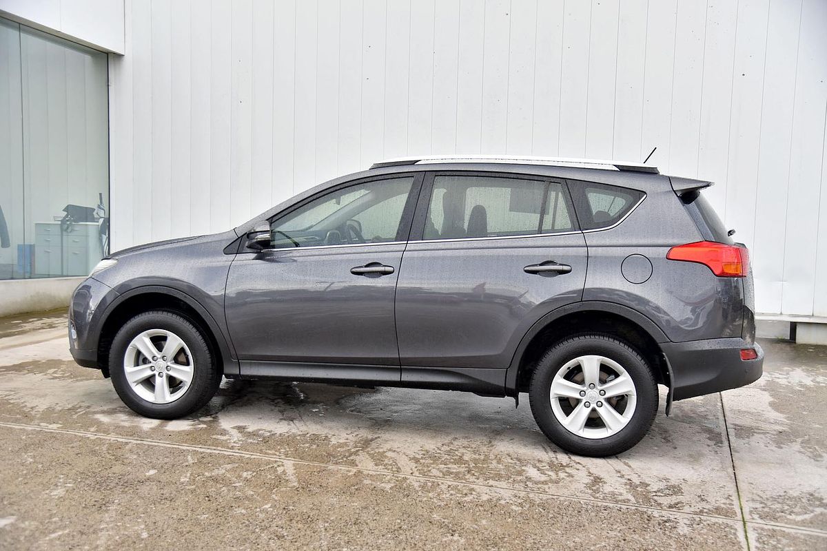 2013 Toyota RAV4 GX ZSA42R