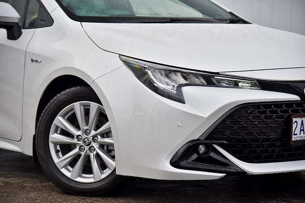 2024 Toyota Corolla SX Hybrid ZWE219R
