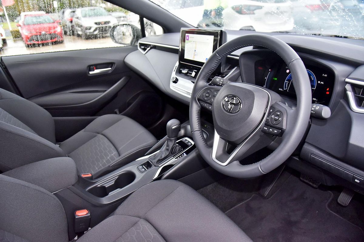 2024 Toyota Corolla SX Hybrid ZWE219R