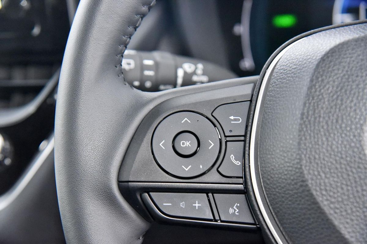 2024 Toyota Corolla SX Hybrid ZWE219R