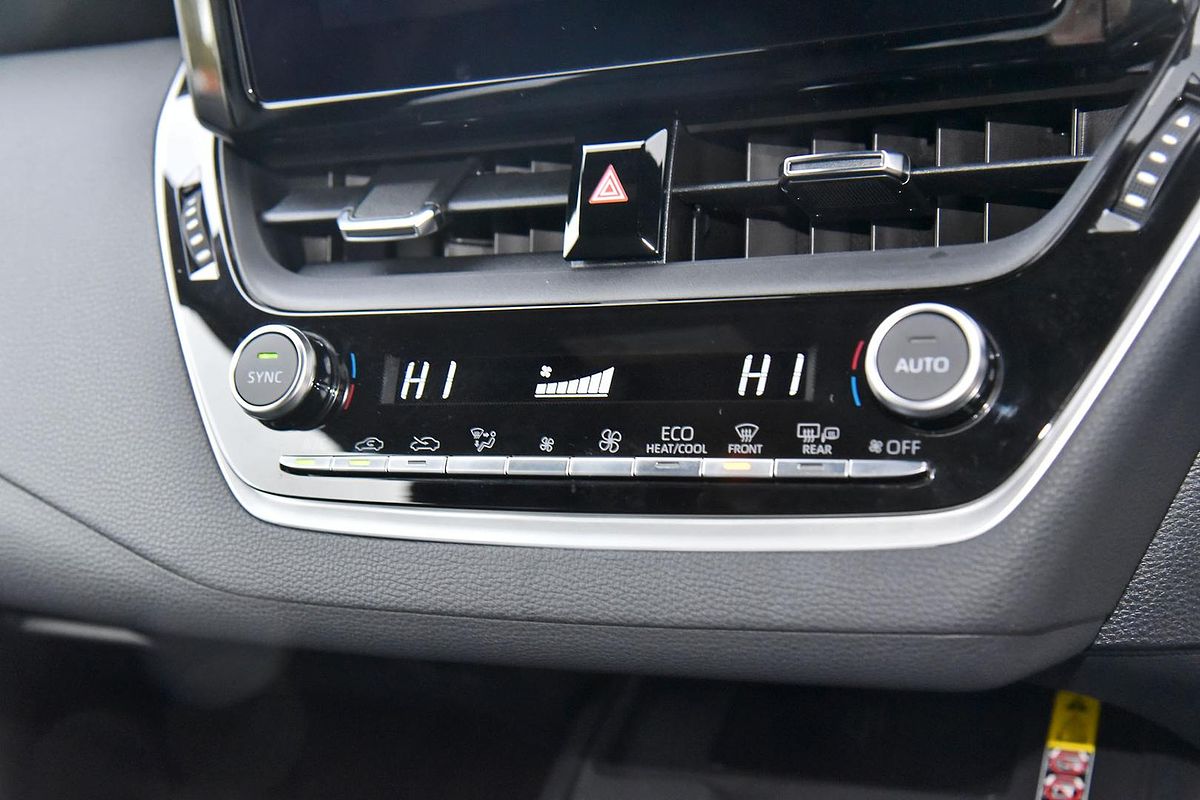2024 Toyota Corolla SX Hybrid ZWE219R