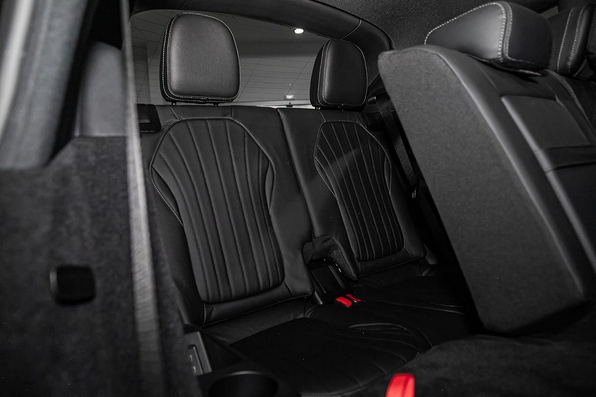 2023 Mercedes-Benz EQS EQS450 X296