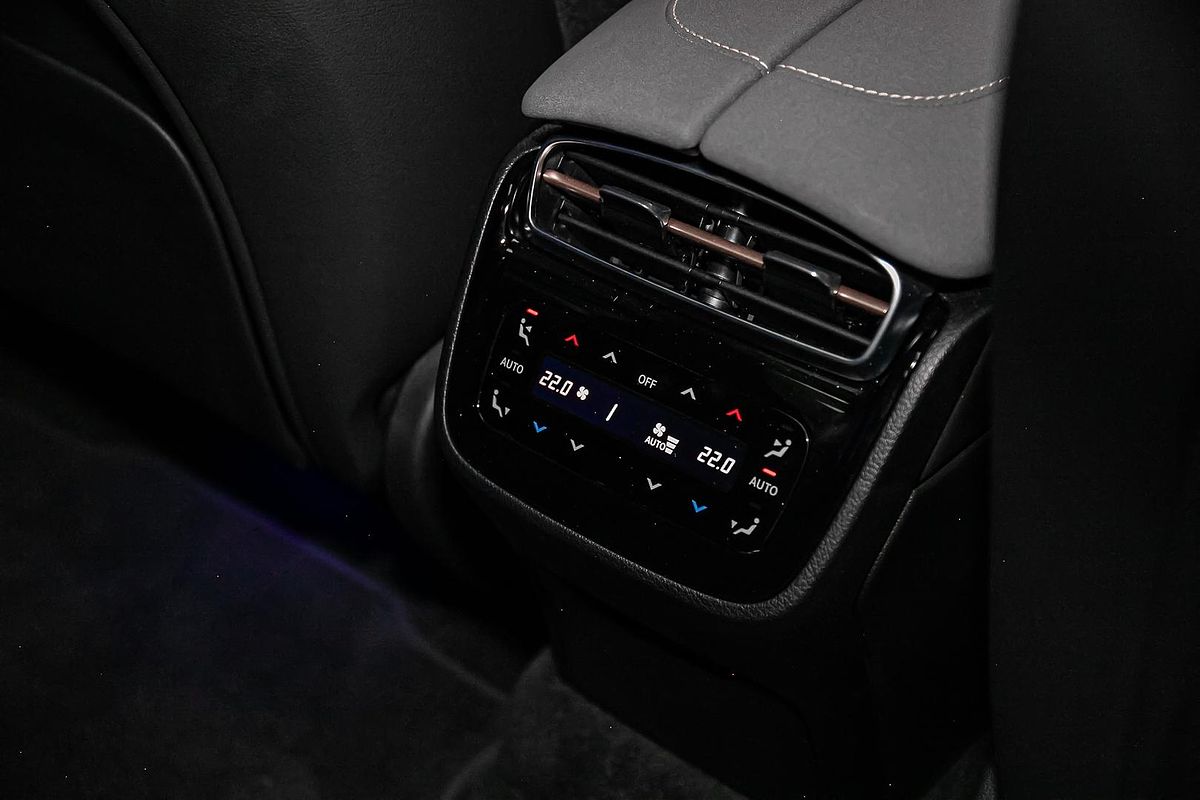 2023 Mercedes-Benz EQS EQS450 X296