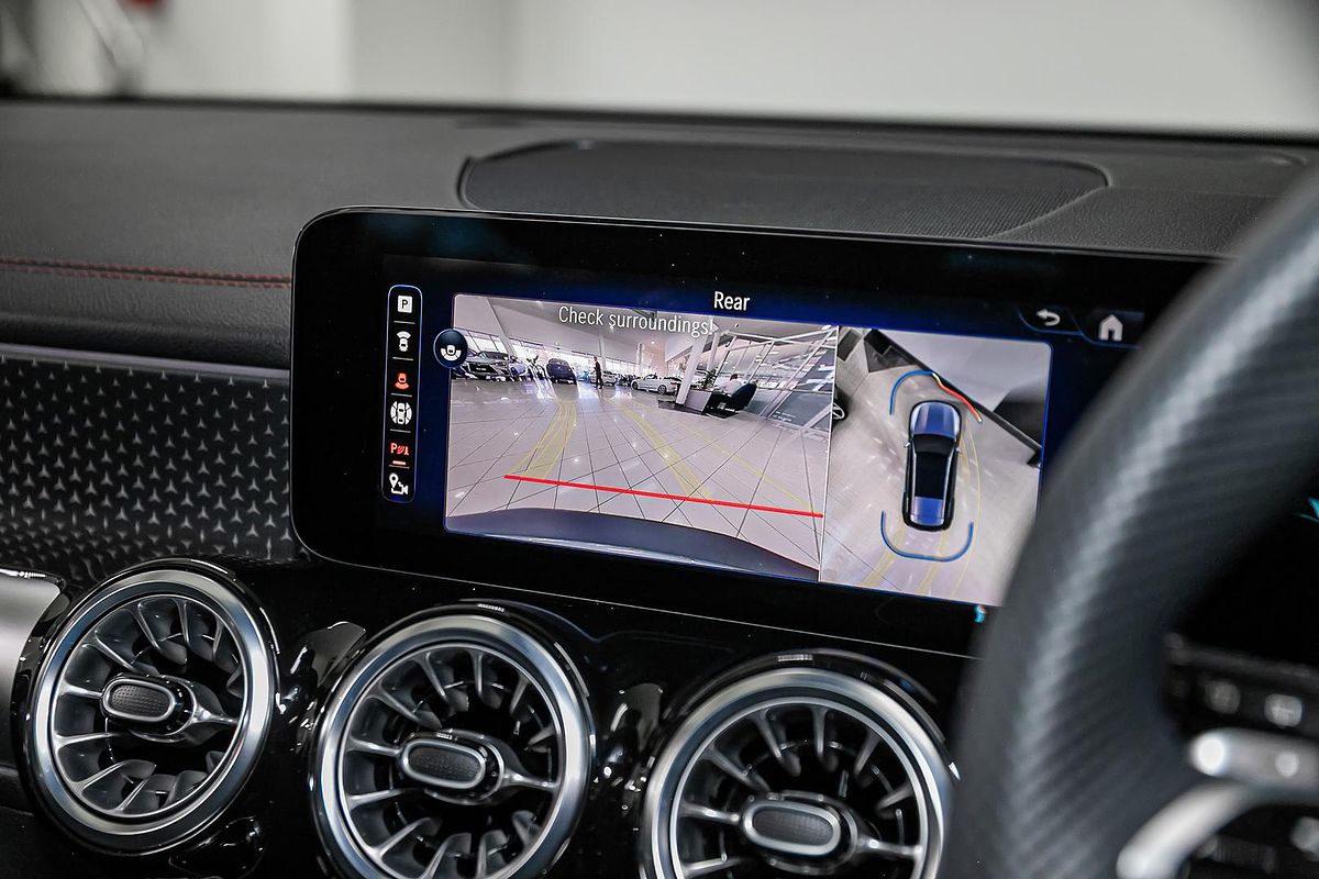 2024 Mercedes-Benz EQB EQB250+ X243