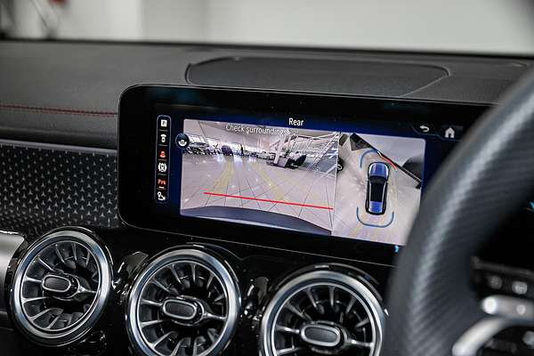 2024 Mercedes-Benz EQB EQB250+ X243