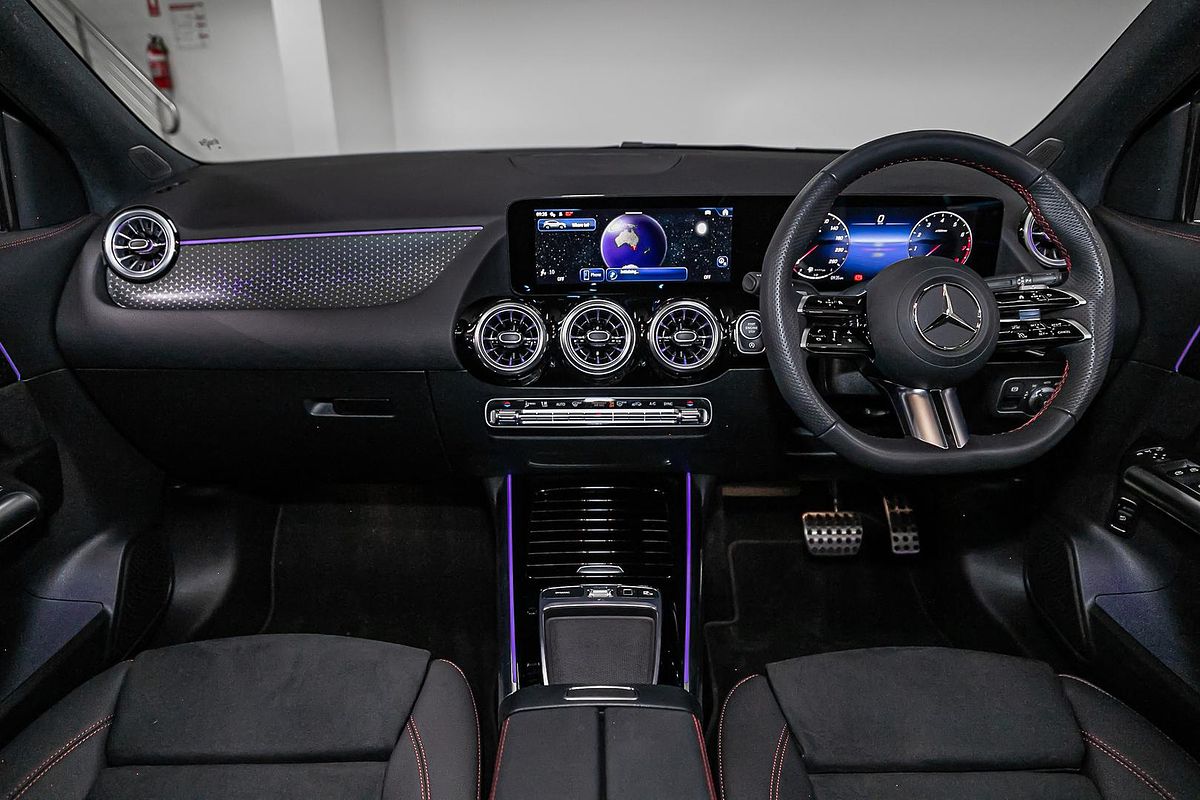 2025 Mercedes-Benz GLA-Class GLA200 H247