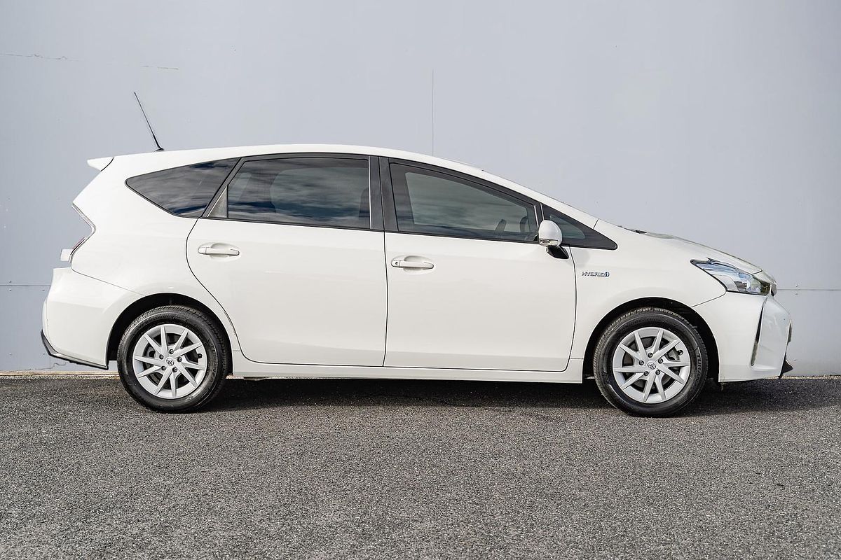 2018 Toyota Prius V ZVW40R