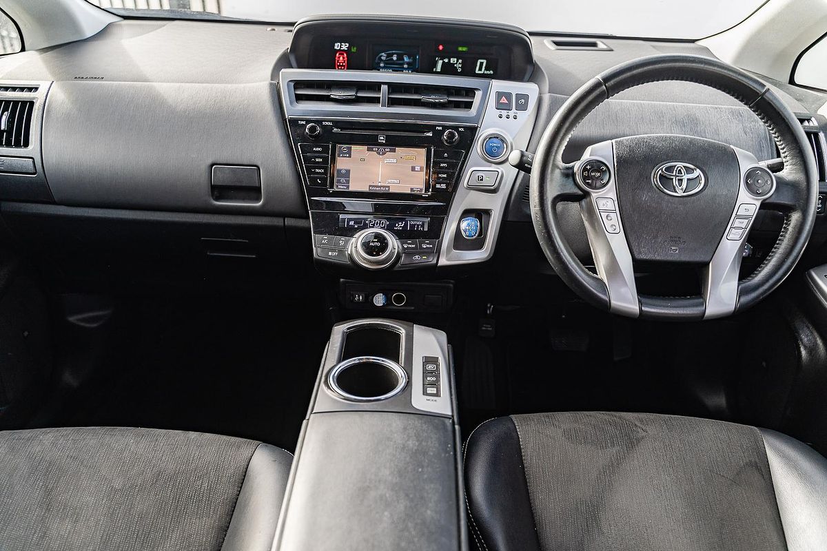 2018 Toyota Prius V ZVW40R