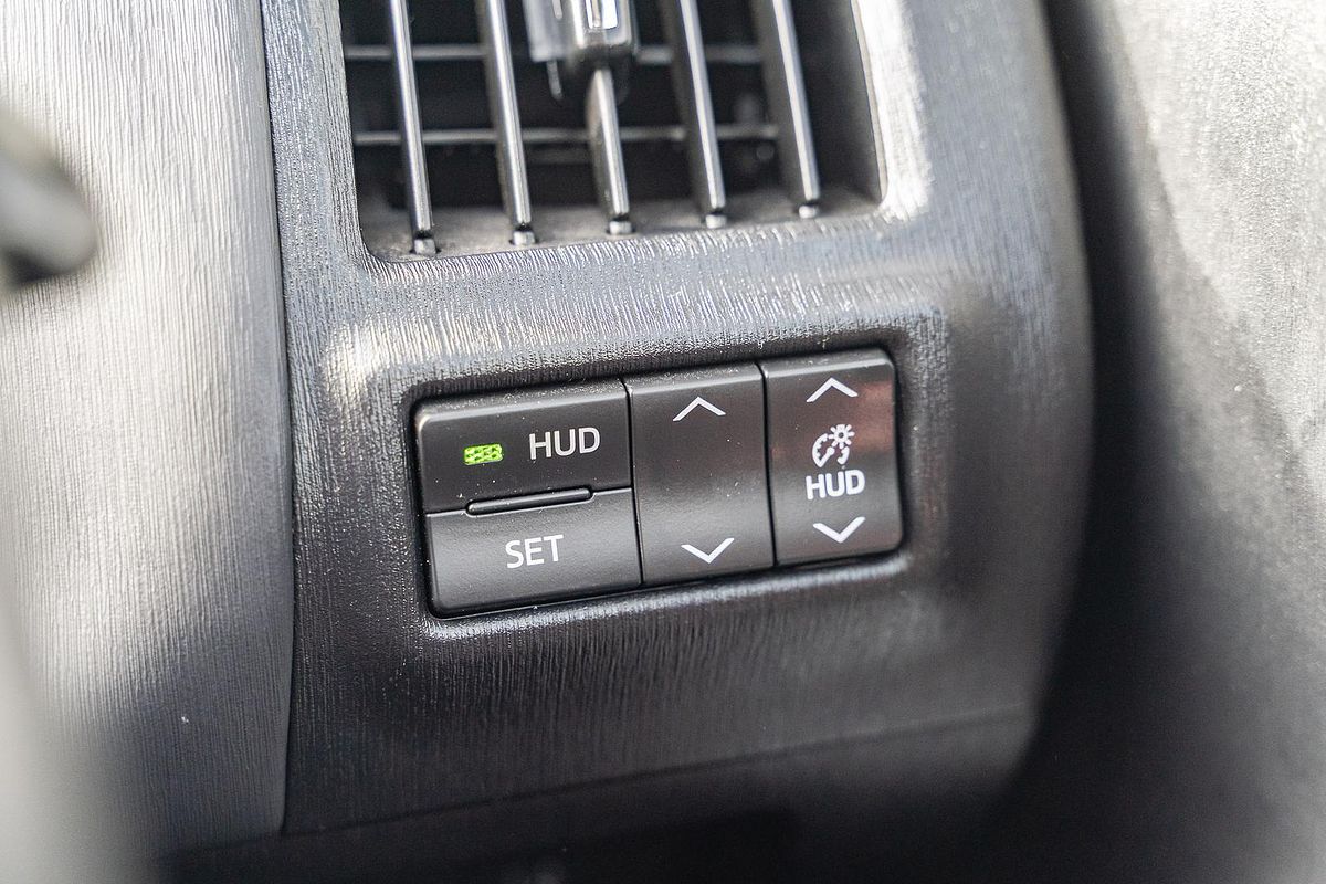 2018 Toyota Prius V ZVW40R