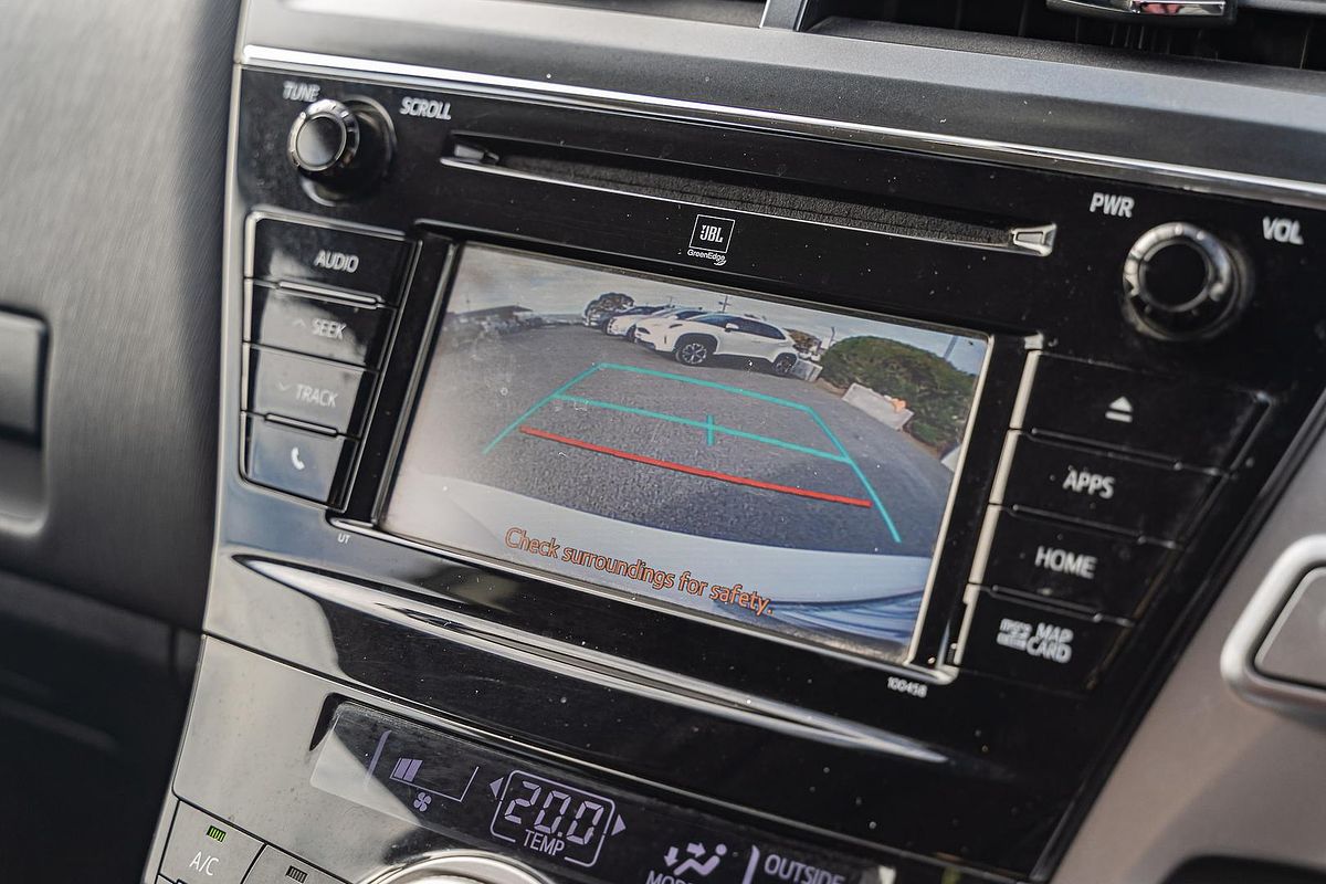 2018 Toyota Prius V ZVW40R