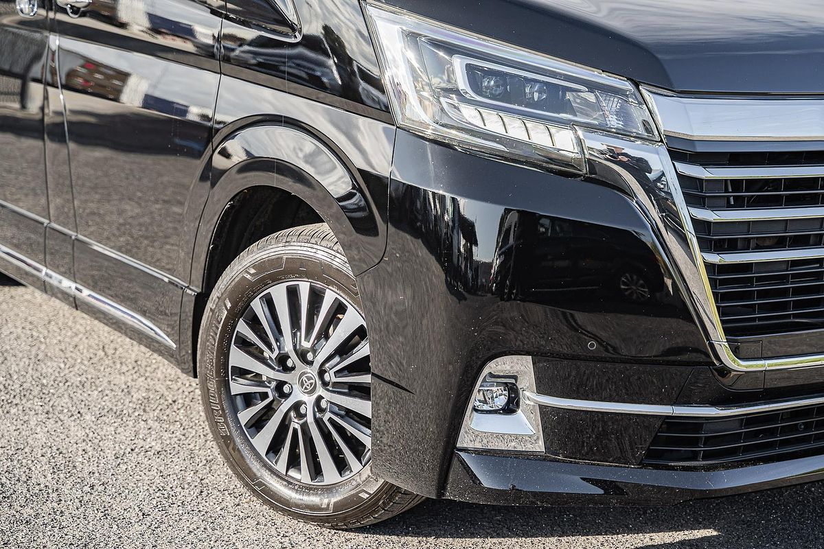 2024 Toyota Granvia VX GDH303R