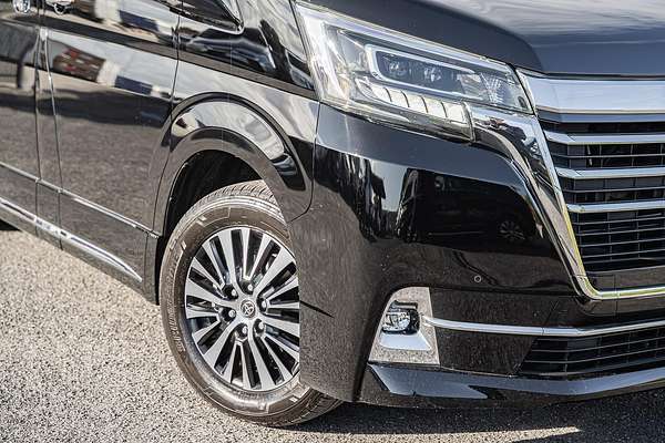 2024 Toyota Granvia VX GDH303R