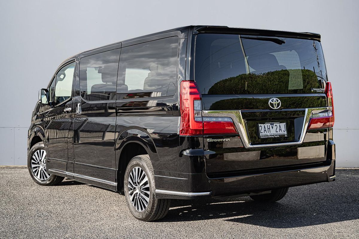 2024 Toyota Granvia VX GDH303R