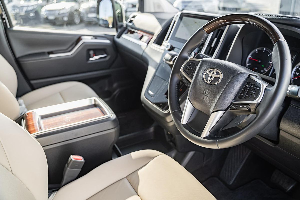 2024 Toyota Granvia VX GDH303R