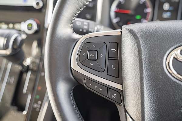 2024 Toyota Granvia VX GDH303R