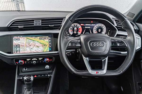 2020 Audi Q3 40 TFSI S line F3