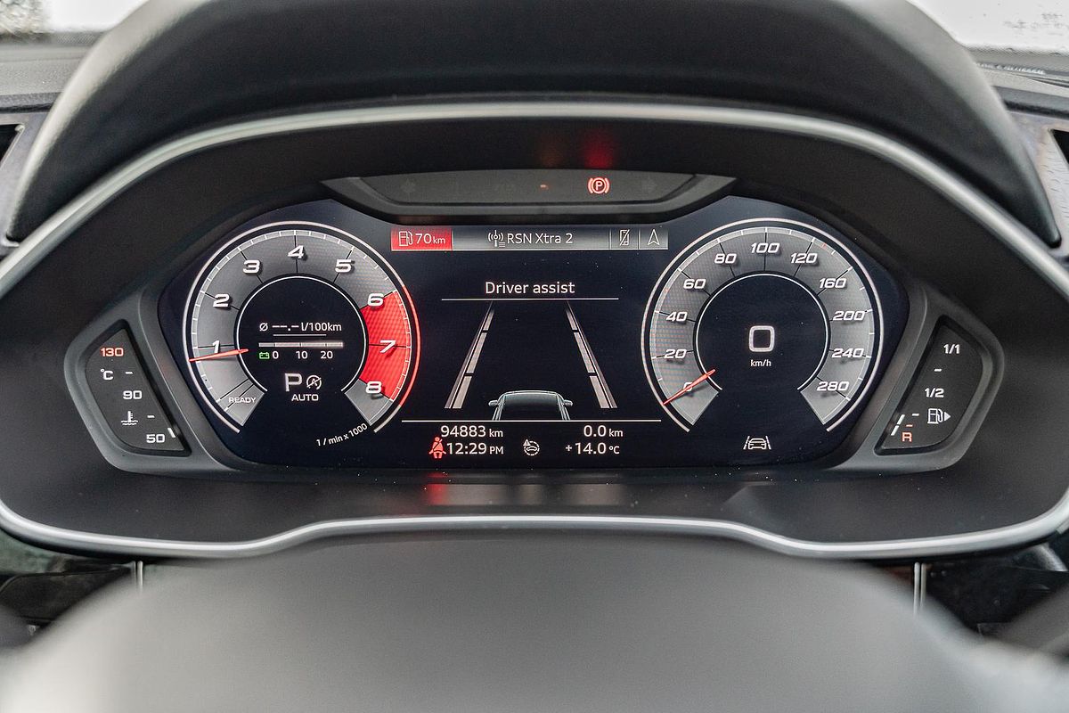 2020 Audi Q3 40 TFSI S line F3