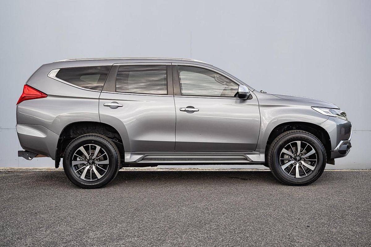 2017 Mitsubishi Pajero Sport GLS QE