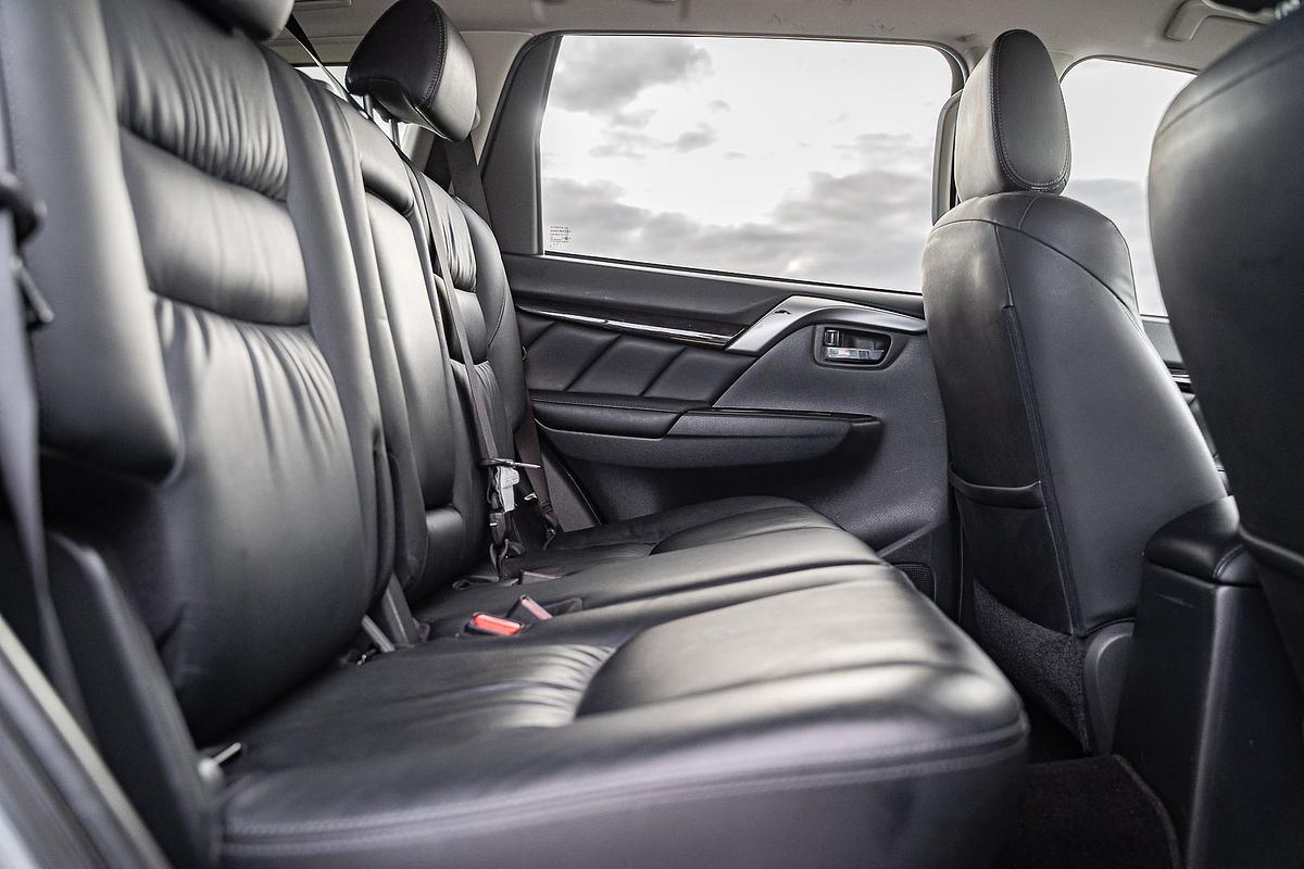 2017 Mitsubishi Pajero Sport GLS QE
