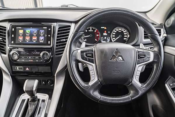 2017 Mitsubishi Pajero Sport GLS QE