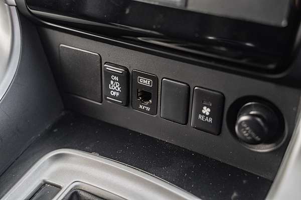 2017 Mitsubishi Pajero Sport GLS QE