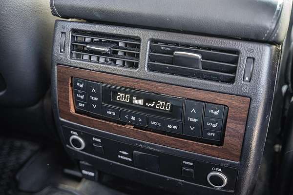 2020 Toyota Landcruiser Sahara VDJ200R