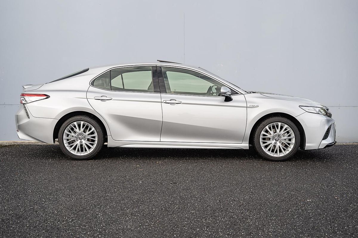 2020 Toyota Camry SL AXVH70R