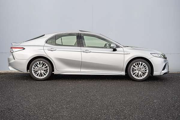 2020 Toyota Camry SL AXVH70R