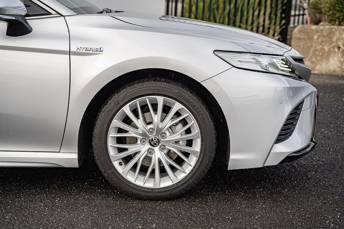 2020 Toyota Camry SL AXVH70R