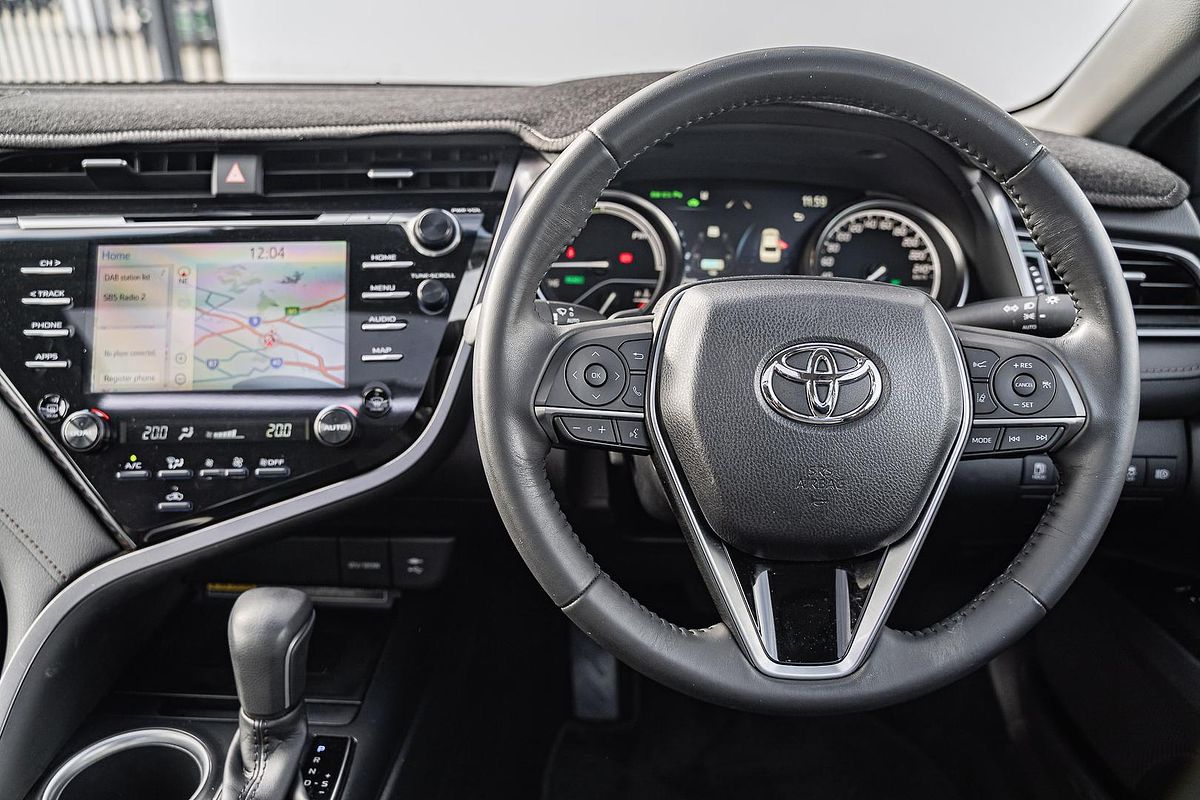 2020 Toyota Camry SL AXVH70R